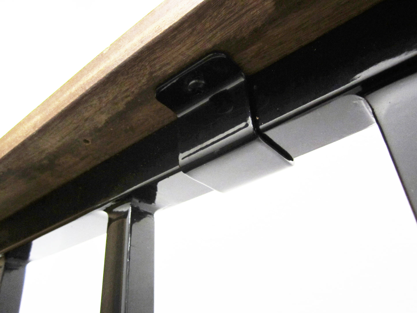 Fortress Fe26 Drink Rail Clip (4-Pack)